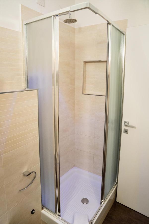 La Residenza Isabella Hotel Milan Luaran gambar