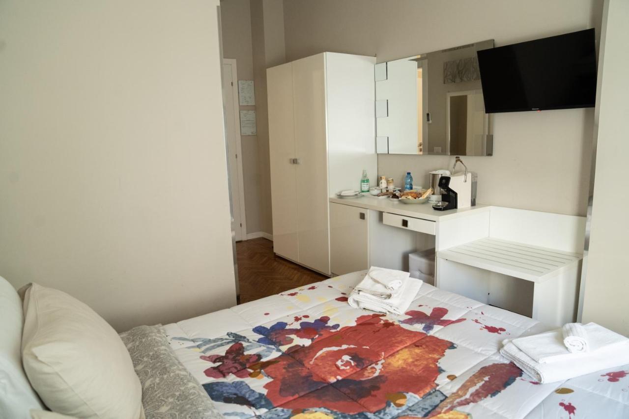 La Residenza Isabella Hotel Milan Luaran gambar