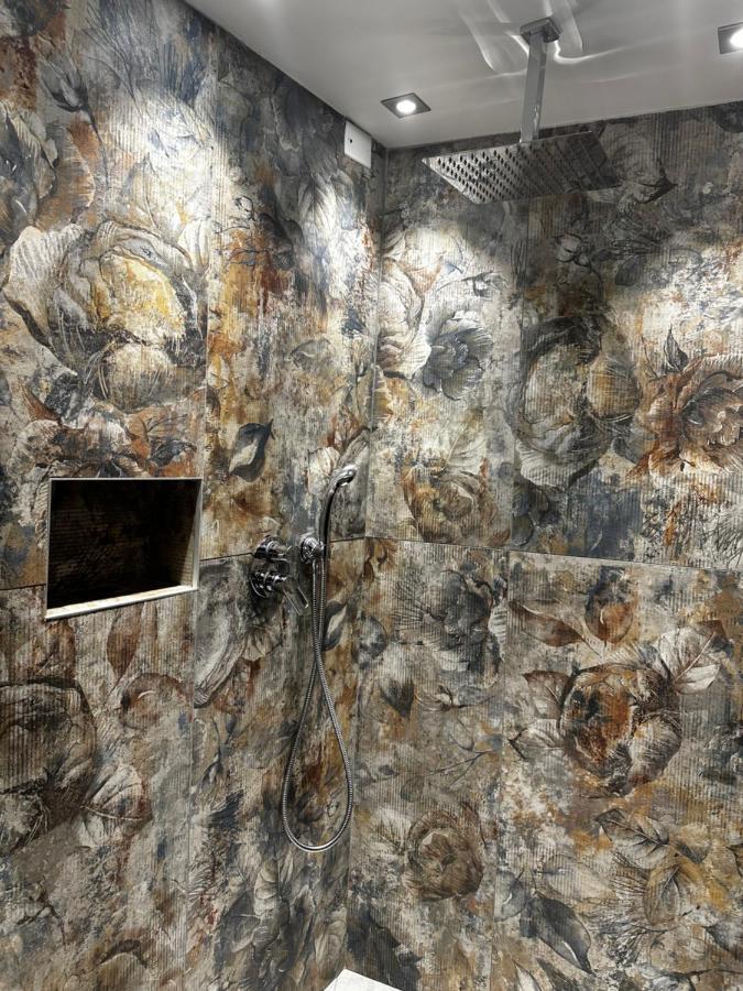 La Residenza Isabella Hotel Milan Luaran gambar